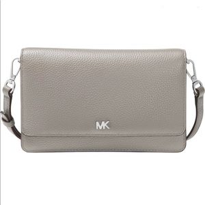 Michael Kors Leather Phone Crossbody purse